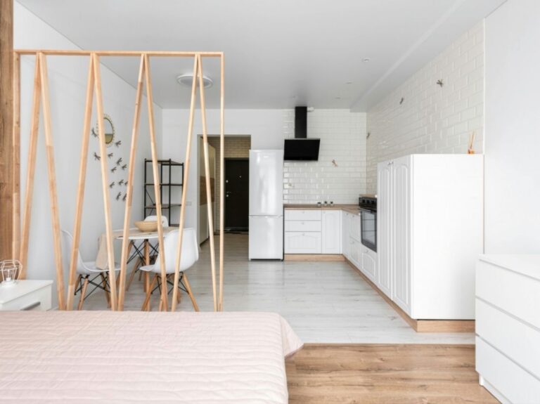 Kawalerka 30 m² może być nowoczesna i wygodna.